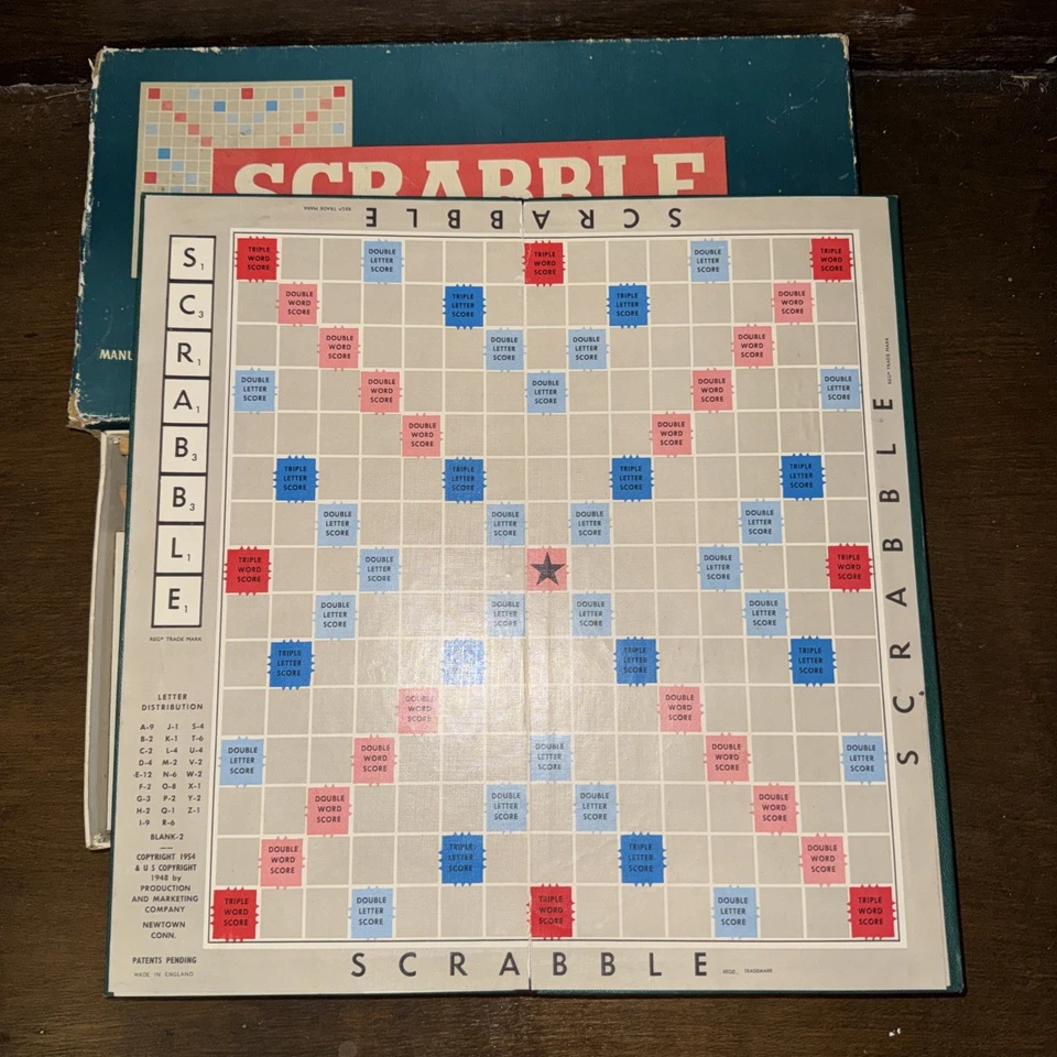 Vintage 1955 Scrabble Board Game J.W. Spear & Sons Ltd Made In England Complete  - Image 4 of 4