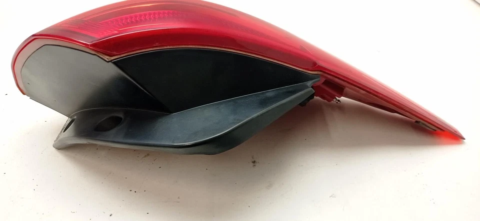 Enjoliveur Inf Feu Arriere Gauche pour KIA SPORTAGE (SL) Concept 4x2 20 125196 - Photo 3/4