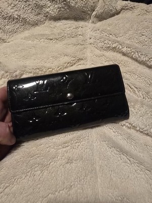 Louis Vuitton Black  Monogram Vernis Sarah long Wallet 