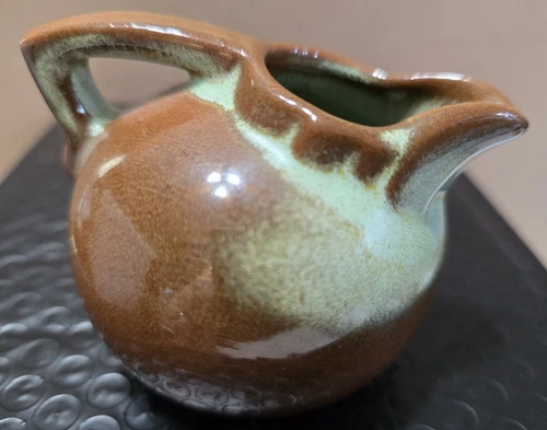 Frankoma #553 MINI BALL CREAMER PRAIRIE GREEN. 2.5X3 INCHES