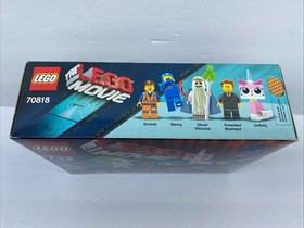LEGO The LEGO Movie (70818) Double-Decker Couch ~Brand New & Sealed~ Retired