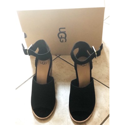 ugg aja ankle strap sandal