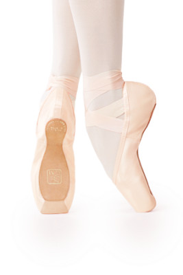 GAYNOR MINDEN トゥシューズ CL-8.5M3XDH　アメリカ製 Gaynor Minden Point Shoe (US Made) CLASSIC (CL), SCULPTED (SC) and