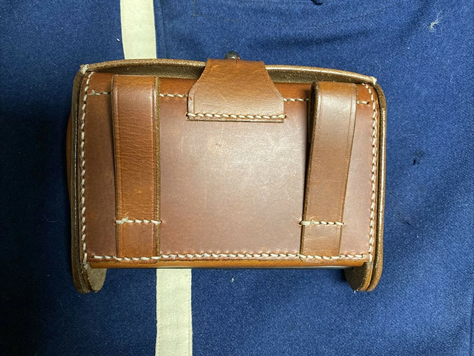 M1904 Russet Brown McKeever Ammo Pouch for Springfield or Krag (Seconds) - Image 2 of 2