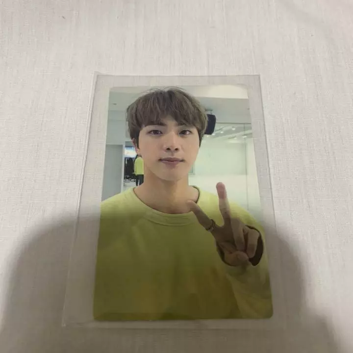 BTS MEMORIES OF 2017 Blu-ray Random Photocard JIN Kim Seokjin