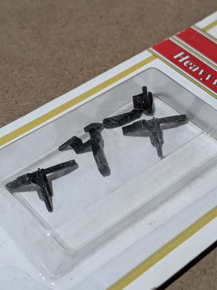 Model Power - HO Scale - Couplers - Heavyweight Cars - #9700-2 - NOS - Image 4 of 4