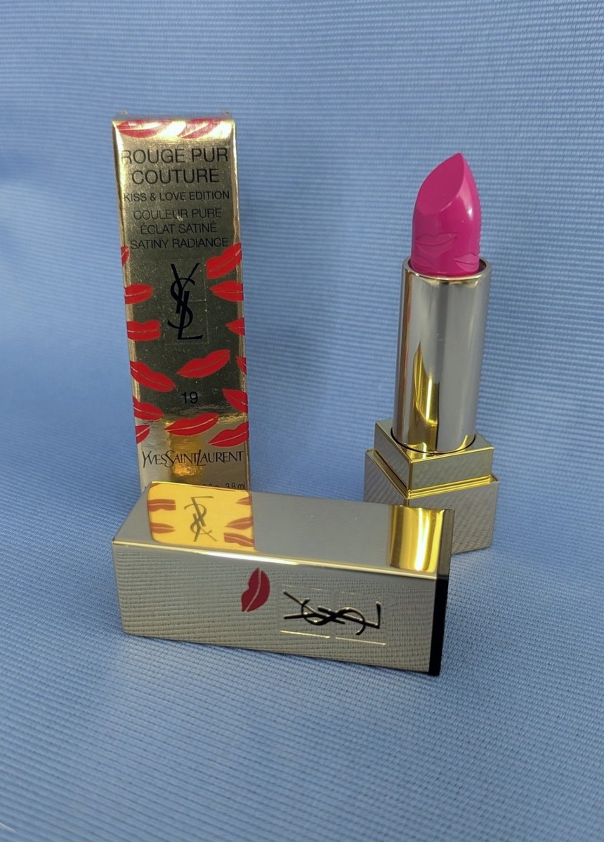 Yves Saint Laurent Rouge PUR Couture Lipstick 19 Fuchsia for sale