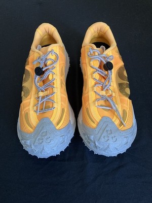 Size 10 - Nike ACG Mountain Fly 2 Low Laser Orange