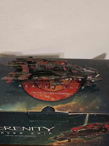 SERENITY Reaver Ship Ornament FIREFLY Statue In Box by Dark Horse - Picture 9 of 17