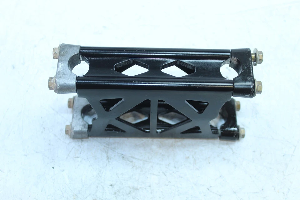 13-15 SKI-DOO MXZ X 800R OEM HANDEBAR RISER 5 POLEGADAS PRETO 506152616 - Imagem 3 de 4
