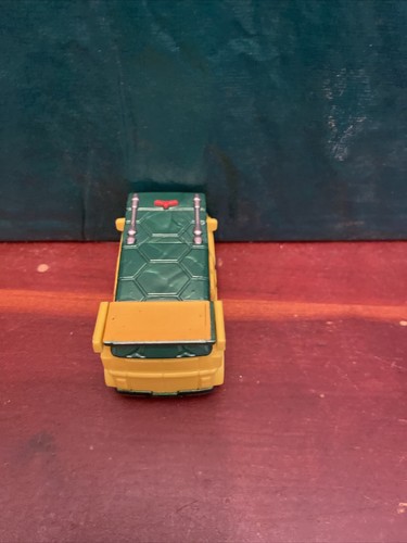 Hot Wheels 2020 Yellow Teenage Mutant Ninja Turtles Party Wagon Malaysia GHB47 - Picture 4 of 24