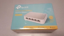 TP-Link TL-SF1005D 5-Port 10/100Mbps Fast Ethernet Unmanaged Desktop Switch NEW