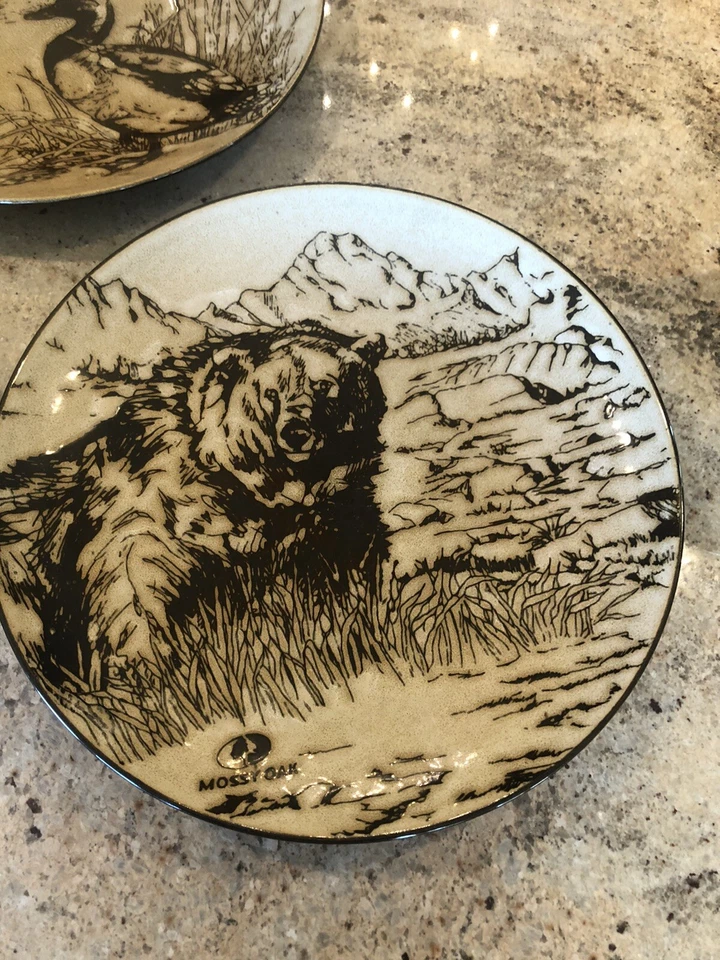 "Tres fantásticos platos de cena de cerámica de roble musgo de 10"" pato alce oso" Foto 4 de 4