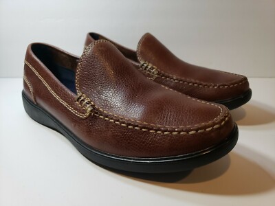 Cole Haan Sutton Plain PL Venetian Woodbury Grain Loafer  display picture 3