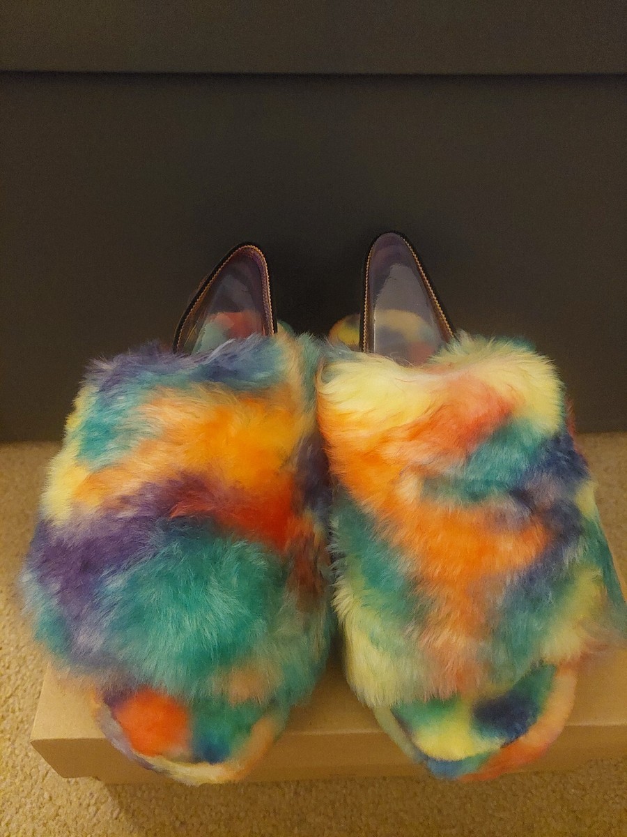 UGG FLUFF YEAH PRIDE/ SIZE 8 WOMAN'S RAINBOW 1131770/ SLIDE