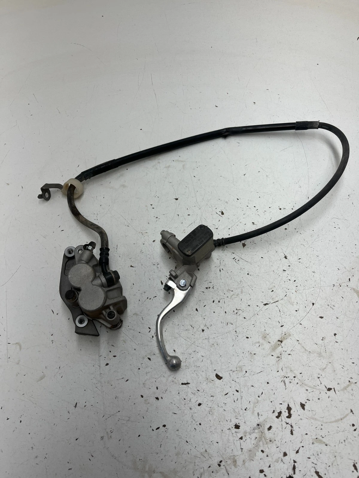 18 2018 Honda CRF125F Crf 125 f OEM Front Brake Perch Assembly Caliper READ