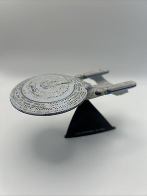 Johnny Lightning Legends Star Trek U.S.S. Enterprise NCC-1701-D Die-Cast