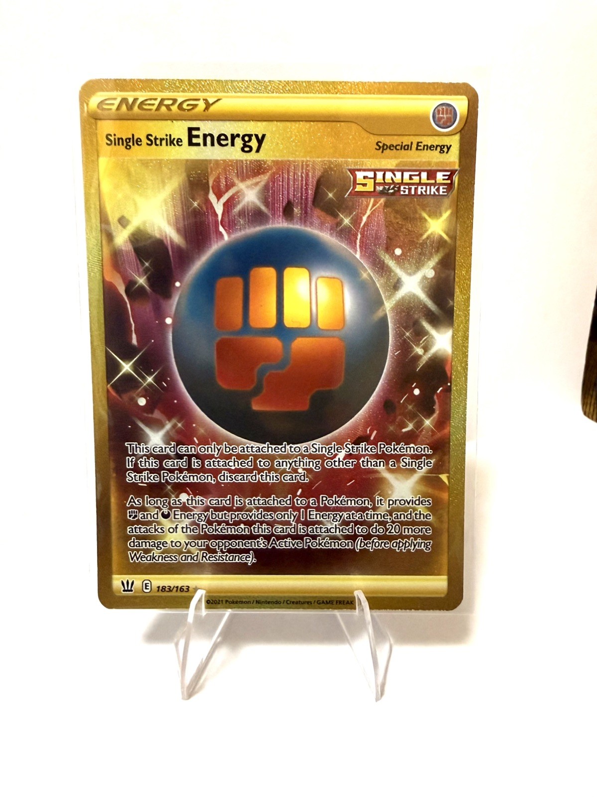 Single Strike Energy (Secret) 183/163 Swsh05: Battle Styles Holo