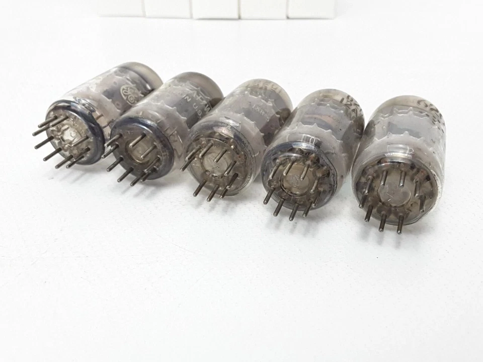 12AT7WA/6201 NOS VALUES JG-GENERAL ELECTRIC BLACK PLATES 3 MICA VACUUM TUBES - Image 4 of 4