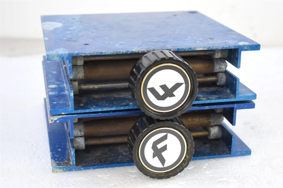 LOTE de 2 macacos Fisher Scientific Lab 8 x 8 pol. Placa ajustável para 11 pol. Altura - Imagem 3 de 4