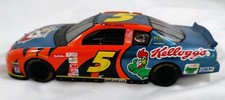 TERRY LABONTE 2000 KELLOGG'S 5 1/24 RACING CHAMPIONS DIECAST CAR