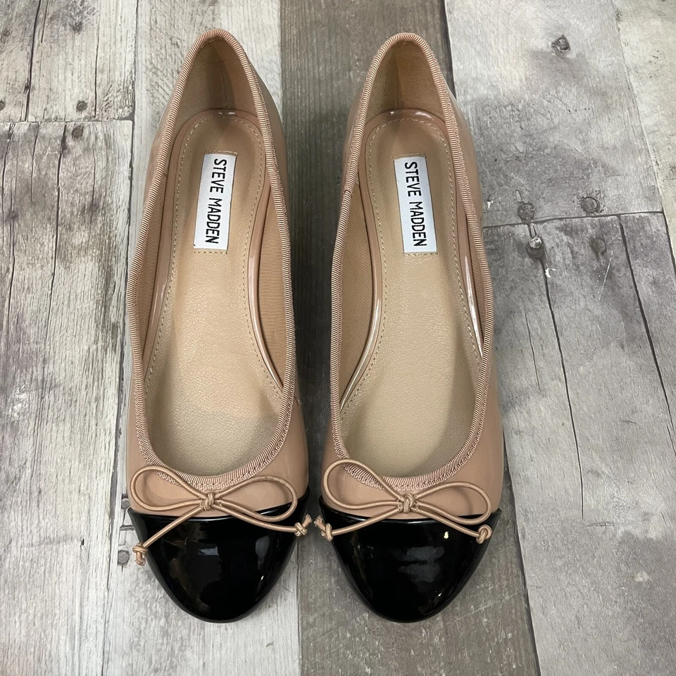 Steve Madden Cherish Low Block Heel Pump 8 Nude Patent Leather Black Toe Cap - Image 2 of 4