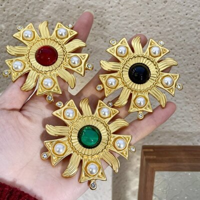 Women Fashion Corsage Brooch Lapel Collar Enamel Pin Antique Jewelry Party 
