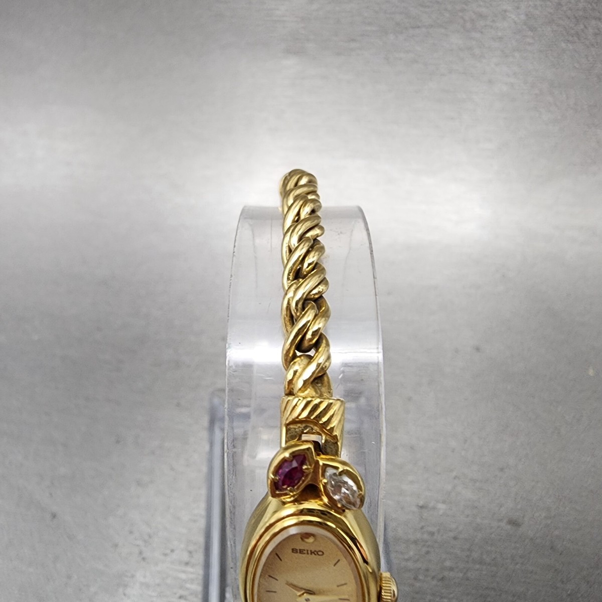SEIKO セイコー　レディース　クォーツ　腕時計　ゴールド SEIKO セイコー レディース 腕時計 クォーツ 蛇腹 ゴールド