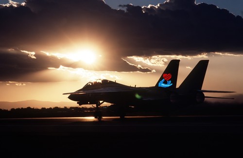 Photo US Navy Grumman F-14A Tomcat VF-154 Black Knights NF106 USN BuNo 161291 - Picture 5 of 9