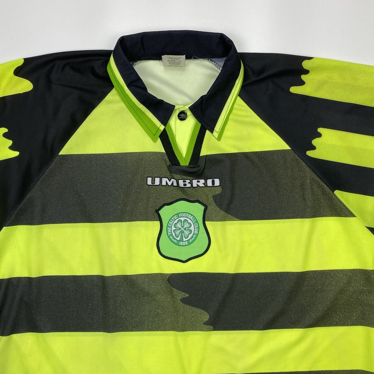 UMBRO アンブロ　セルティック　ホームユニフォーム　1996年 Vintage Celtic 1996 1998 Umbro Home Football Shirt Soccer