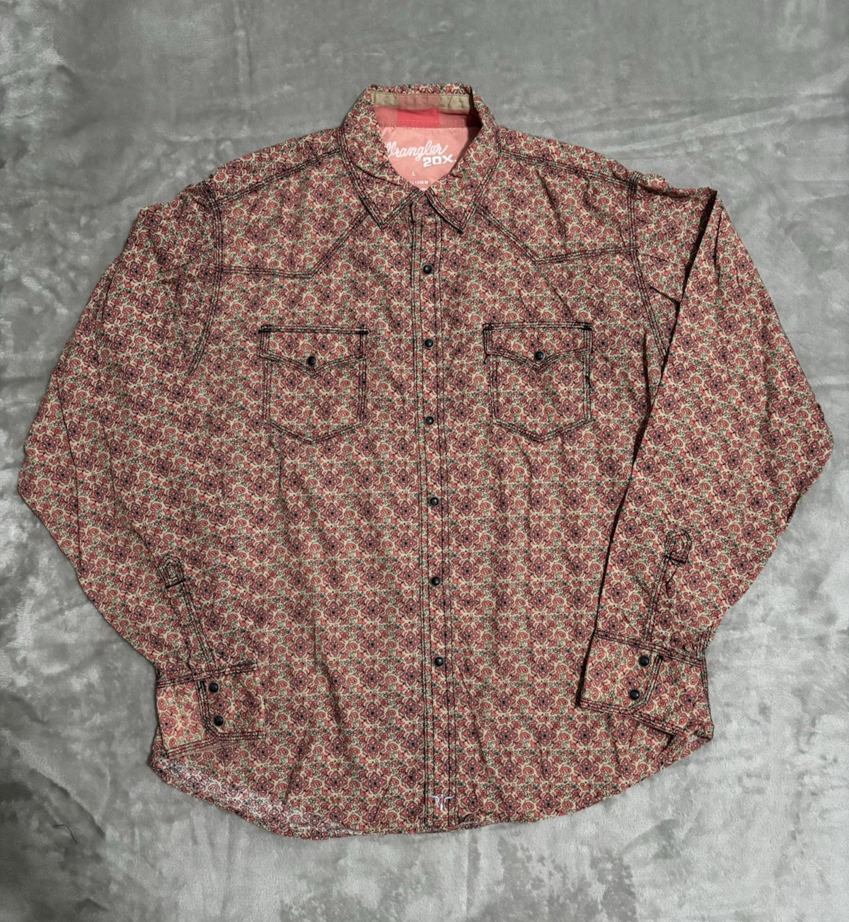 Wrangler 20X Pink Paisley Long Sleeve Western Pearl Snap Shirt- Men's Size Large