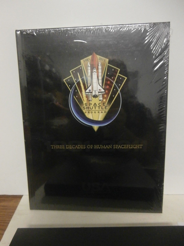 NASA United Space Alliance 3 Decades of Human Space Shuttle Program Package - Picture 5 of 6