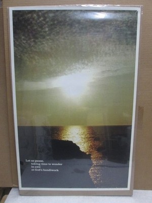 LET US PAUSE TAKING TIME TO WONDER IN AWE AT GOD'S HAND VINTAGE POSTER CNG3726