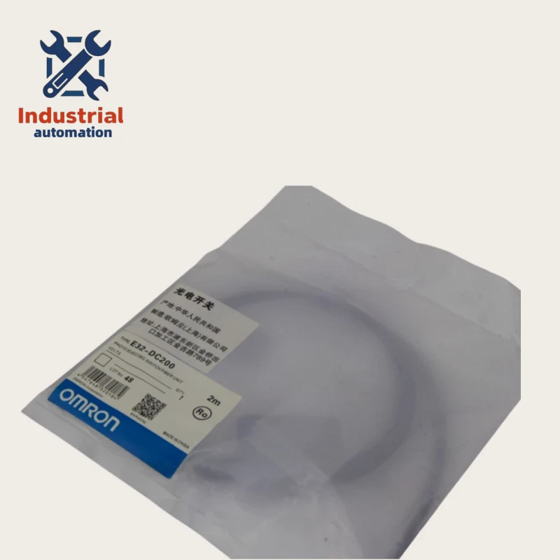 1PCS NEW OMRON E32-DC200 Photoelectric Switch Fiber Unit In Box   Fast shipping - Image 2 of 4