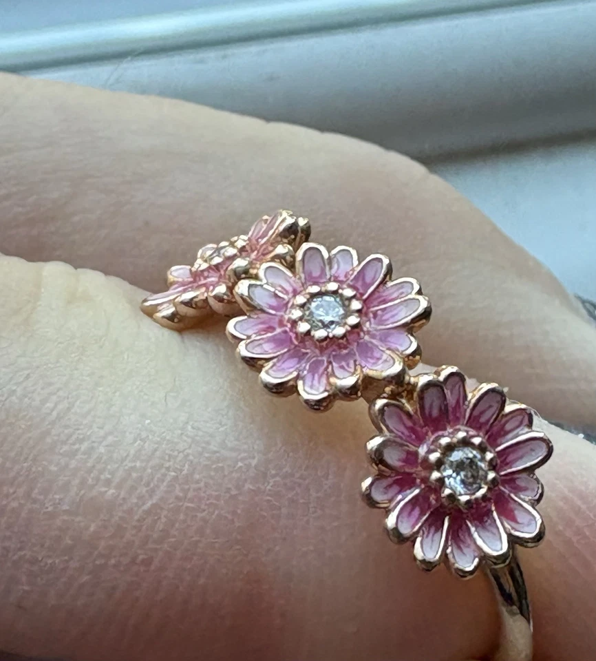 *Nuevo Auténtico* Anillo Pandora Margarita Chapado en Oro Rosa 14k- Foto 3 de 4