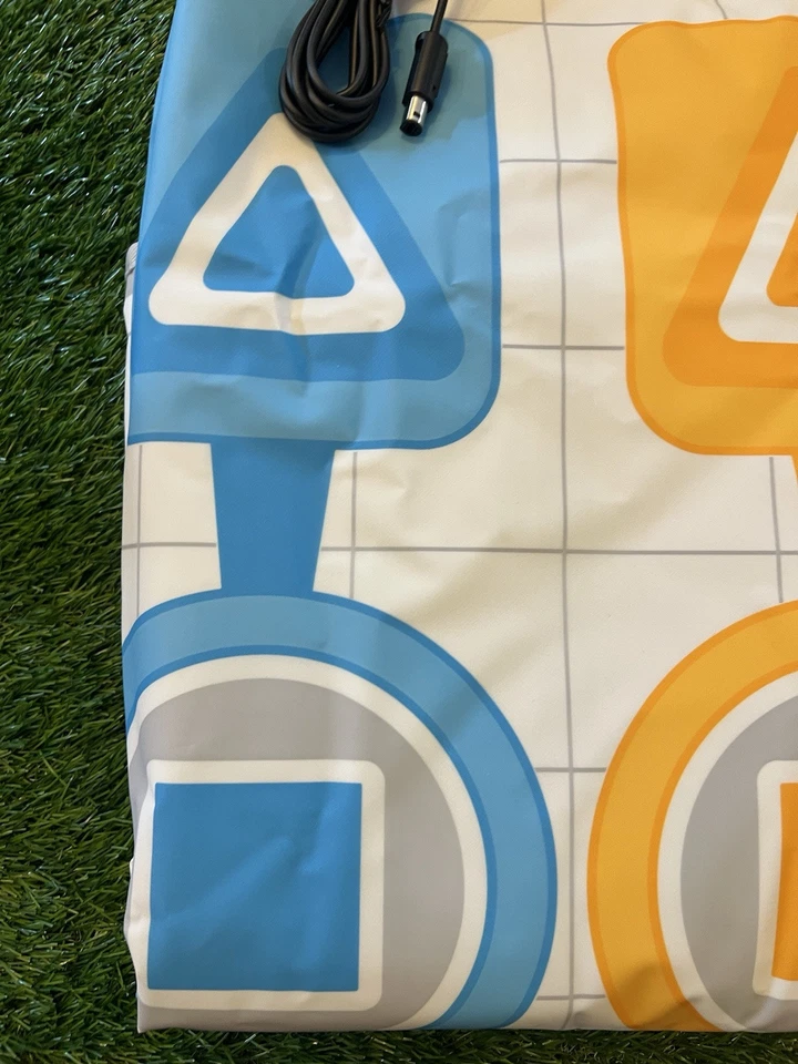 Nintendo Wii Dance Dance Revolution DDR Alfombrilla de Baile con Cable Almohadilla Bandai Namco Probada Foto 4 de 4