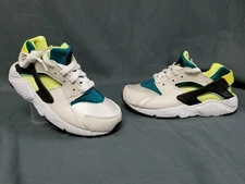 Nike Kid's Huarache Sneakers Green Blue Black Size 11c NEW IN BOX!