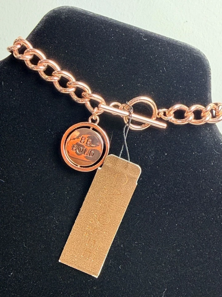 Pulsera Carolee Oro Rosa Juego de Palabras Doble Toma Palanca SÉ AUDAZ Y Cristal Pavimentado Foto 3 de 4