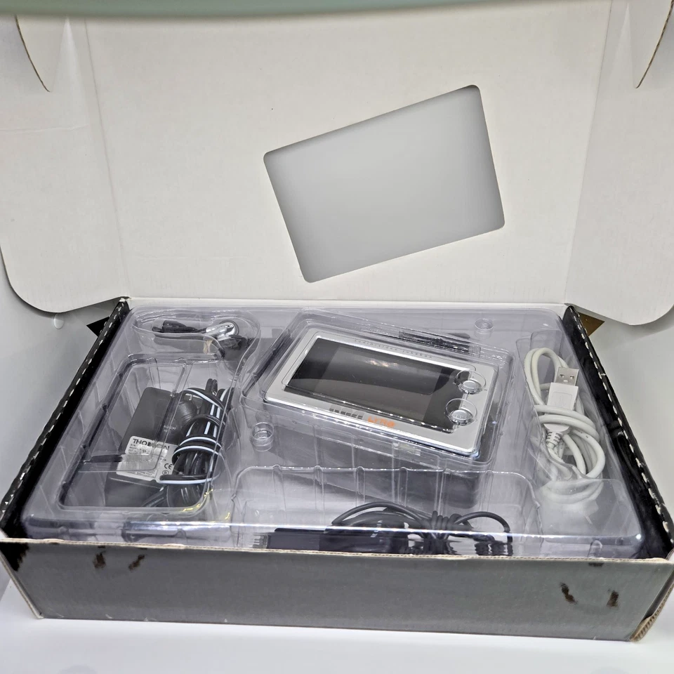 RCA RD2780 20GB Lyra Personal Digital Multi-Media Player A/V Jukebox - Tested - Image 2 of 4