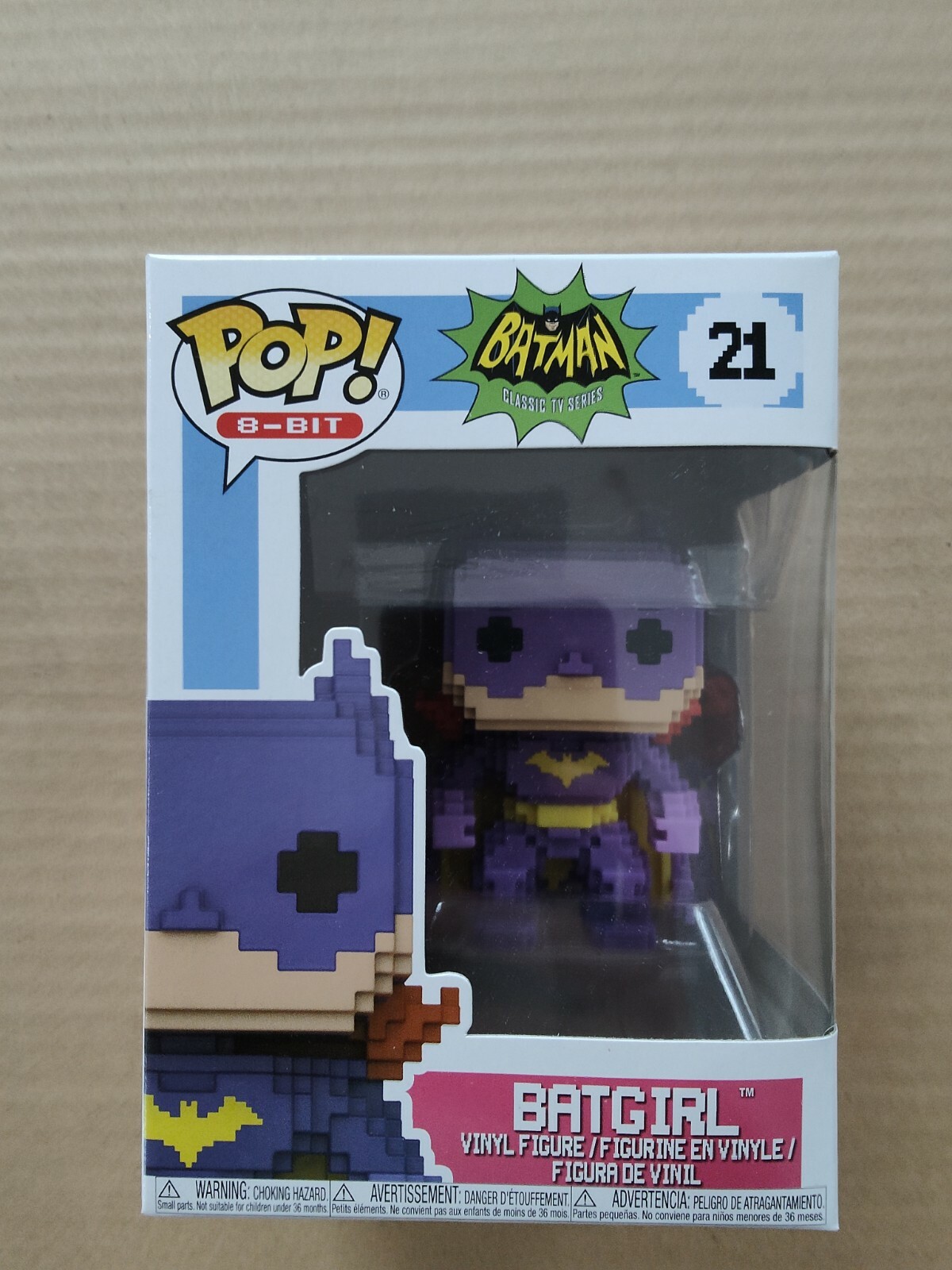 Figurine Funko Pop Batman Classic Tv Séries 21 Batgirl 8 Bit Violet Exclusive