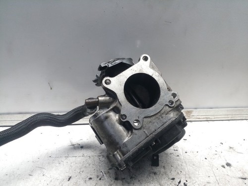 030133064F DROSSELKLAPPENSTUTZEN / 209075 FÜR VOLKSWAGEN GOLF IV BERLINA 1J1 C
