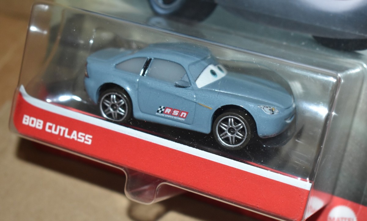 Disney Pixar CARS DARRELL CARTRIP #43 & BOB CUTLASS LOT OF 2 NEW