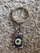 RABBIT WITH RED EYE AND THE EVIL EYE KEYCHAIN (A)