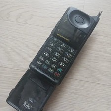 Motorola Micro TAC 5000 Vintage Cell Phone Damaged