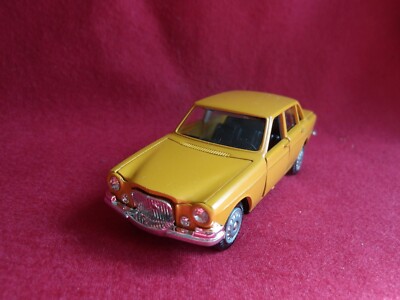 Miniature Tekno Volvo 164 Blanche – Réf 838 – Échelle 1:43 – Occasion Boîte