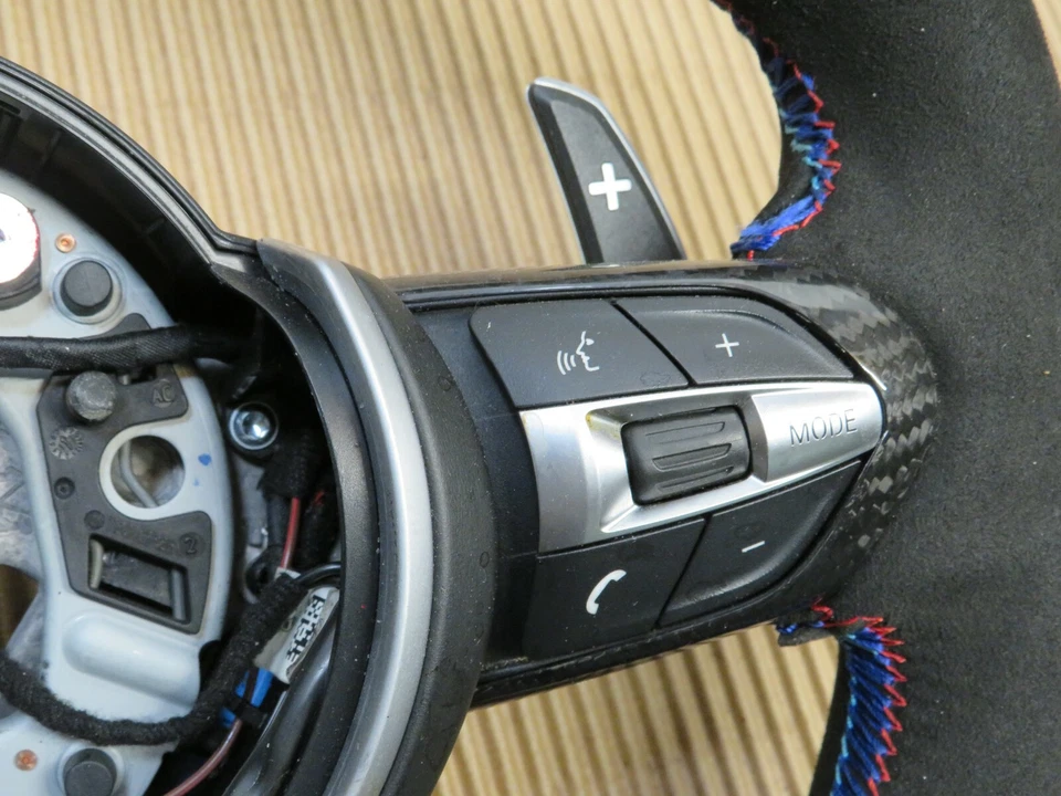 BMW M5 M6 F10 F06 F12 F13 M 2012-2019 rueda deportiva climatizada Alcantara OEM Foto 3 de 4