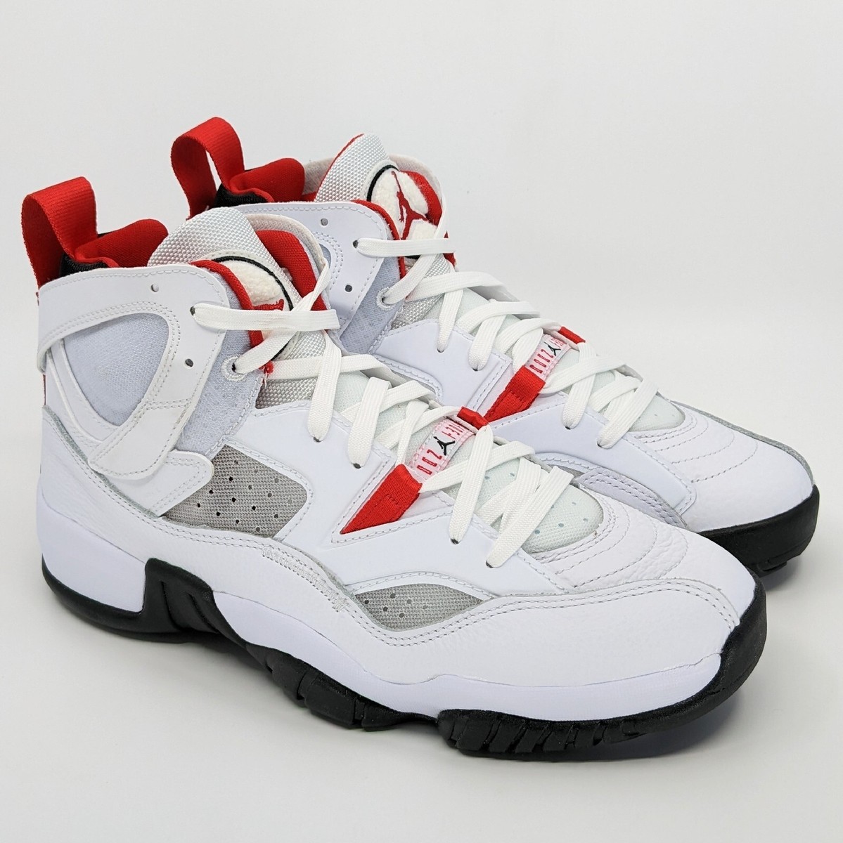 NIKE JUMPMAN TWO TREY JORDAN 23cmナイキ 新品 Air Jordan Jumpman Two Trey 23 Bulls Red White Mens Size