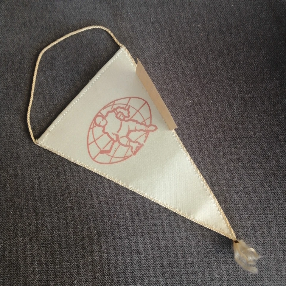 RARE! Vintage 1974 Philadelphia Flyers NHL Hockey Pennant. Made in Ukraine!!! - Image 2 of 4