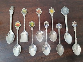 10 Souvenir Silver plated Teaspoons.
