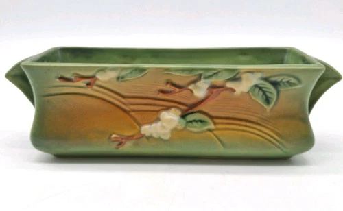 Roseville Snowberry Planter IWX